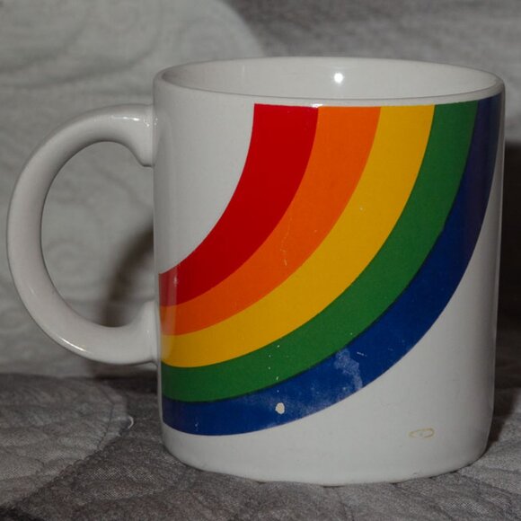 1984 FTD Floral Vintage Rainbow Mug - Picture 2 of 4
